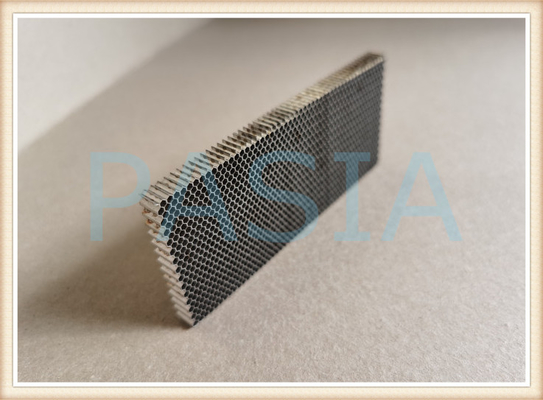 Κίνα Αντιμετωπισμένος φύλλο αλουμινίου κυψελωτός πυρήνας αργιλίου PAA 5056 για το αεροδιάστημα προμηθευτής