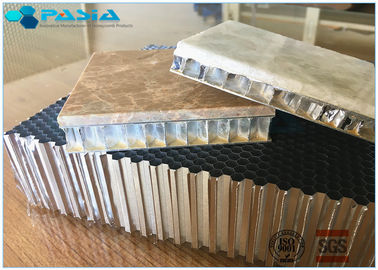 Κίνα 0,035 διατρυπημένο κυψελωτό υλικό αλουμινίου με την άριστη απόδοση προμηθευτής