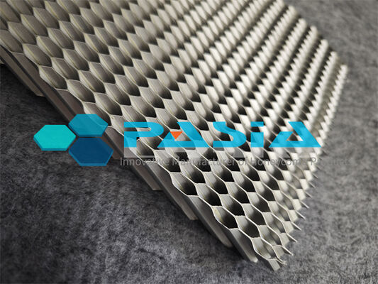Κίνα 5052 Aluminum Honeycomb Energy Absorber with Gradient Thickness Cell Walls for Low-velocity Impact προμηθευτής