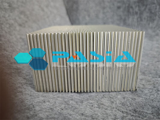 Auxetic Re-entrant Columnar Honeycomb Energy Absorber with Compression Torsion Coupling Mode and 3.2 Times SEA Increase under High Speed Impact προμηθευτής